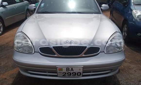 Acheter Import Voiture Daewoo Nubira Gris à Lomé, Togo