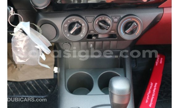 Acheter Import Voiture Toyota Hilux Blanc à Import - Dubai, Togo