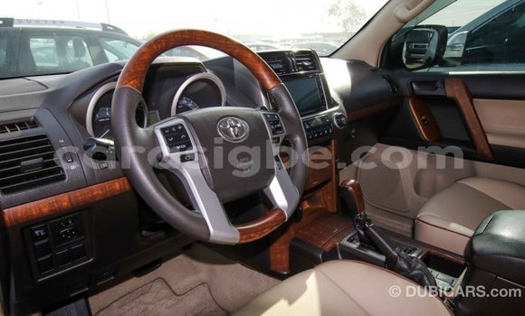 Acheter Import Voiture Toyota Prado Blanc à Import - Dubai, Togo Acheter Import Voiture Toyota Prado Blanc à Import - Dubai, Togo