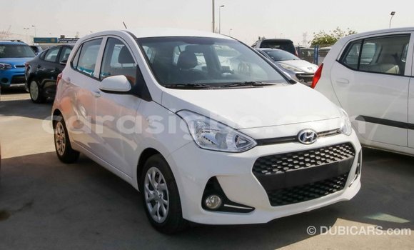 Acheter Import Voiture Hyundai i10 Blanc à Import - Dubai, Togo Acheter Import Voiture Hyundai i10 Blanc à Import - Dubai, Togo