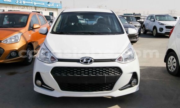 Acheter Import Voiture Hyundai i10 Blanc à Import - Dubai, Togo Acheter Import Voiture Hyundai i10 Blanc à Import - Dubai, Togo