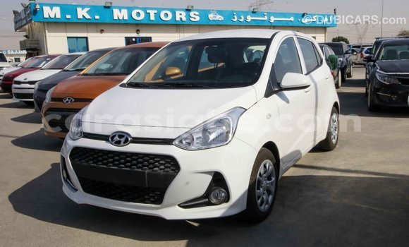 Acheter Import Voiture Hyundai i10 Blanc à Import - Dubai, Togo Acheter Import Voiture Hyundai i10 Blanc à Import - Dubai, Togo