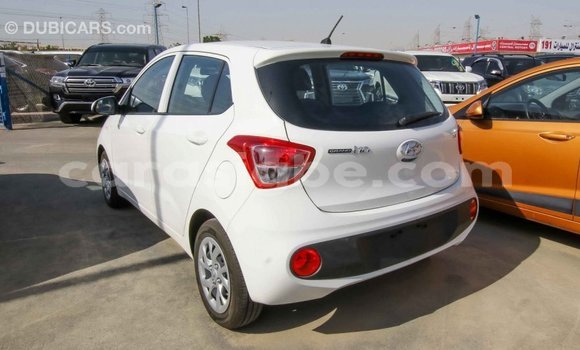 Acheter Import Voiture Hyundai i10 Blanc à Import - Dubai, Togo Acheter Import Voiture Hyundai i10 Blanc à Import - Dubai, Togo
