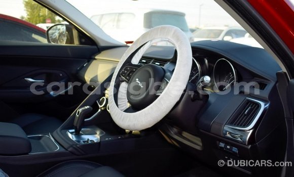 Acheter Import Voiture Jaguar E-Pace Rouge à Import - Dubai, Togo Acheter Import Voiture Jaguar E-Pace Rouge à Import - Dubai, Togo