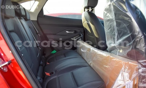 Acheter Import Voiture Jaguar E-Pace Rouge à Import - Dubai, Togo Acheter Import Voiture Jaguar E-Pace Rouge à Import - Dubai, Togo