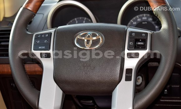 Acheter Import Voiture Toyota Prado Blanc à Import - Dubai, Togo Acheter Import Voiture Toyota Prado Blanc à Import - Dubai, Togo