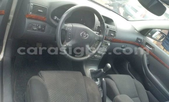 Acheter Occasion Voiture Toyota Avensis Gris à Lomé, Togo Acheter Occasion Voiture Toyota Avensis Gris à Lomé, Togo