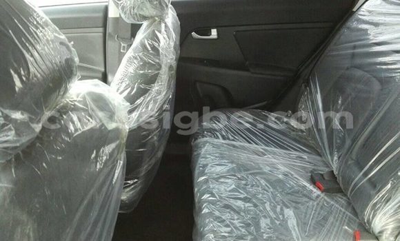 Acheter Occasion Voiture Kia Sportage Gris à Lomé, Togo Acheter Occasion Voiture Kia Sportage Gris à Lomé, Togo