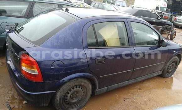 Acheter Occasion Voiture Opel Astra Bleu à Lomé, Togo Acheter Occasion Voiture Opel Astra Bleu à Lomé, Togo