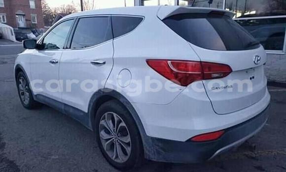 Acheter Occasion Voiture Hyundai Santa Fe Blanc à Lomé, Togo Acheter Occasion Voiture Hyundai Santa Fe Blanc à Lomé, Togo