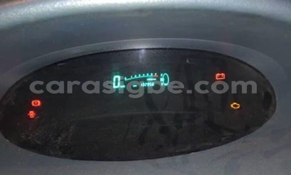 Buy Used Toyota Yaris Black Car in Lome in Togo Buy Used Toyota Yaris Black Car in Lome in Togo