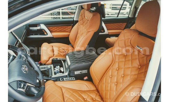 Buy Import Toyota Land Cruiser Black Car in Import - Dubai in Togo Buy Import Toyota Land Cruiser Black Car in Import - Dubai in Togo