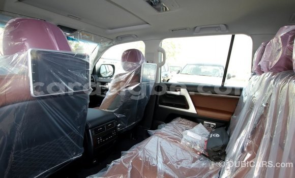 Acheter Import Voiture Toyota Land Cruiser Noir à Import - Dubai, Togo Acheter Import Voiture Toyota Land Cruiser Noir à Import - Dubai, Togo