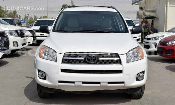 Acheter Import Voiture Toyota 4Runner Blanc à Import - Dubai, Togo Acheter Import Voiture Toyota 4Runner Blanc à Import - Dubai, Togo