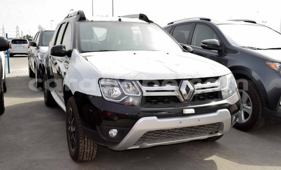Acheter Import Voiture Renault Duster Noir à Import - Dubai, Togo Acheter Import Voiture Renault Duster Noir à Import - Dubai, Togo