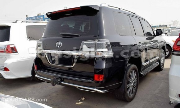 Acheter Import Voiture Toyota Land Cruiser Noir à Import - Dubai, Togo Acheter Import Voiture Toyota Land Cruiser Noir à Import - Dubai, Togo
