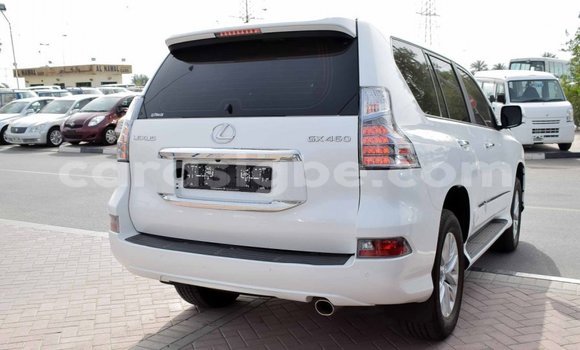 Acheter Import Voiture Lexus GX 460 Blanc à Import - Dubai, Togo Acheter Import Voiture Lexus GX 460 Blanc à Import - Dubai, Togo