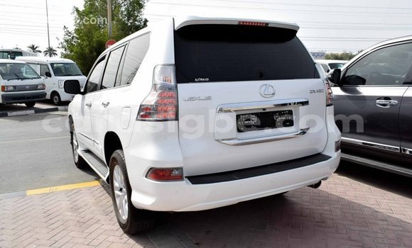 Acheter Import Voiture Lexus GX 460 Blanc à Import - Dubai, Togo Acheter Import Voiture Lexus GX 460 Blanc à Import - Dubai, Togo