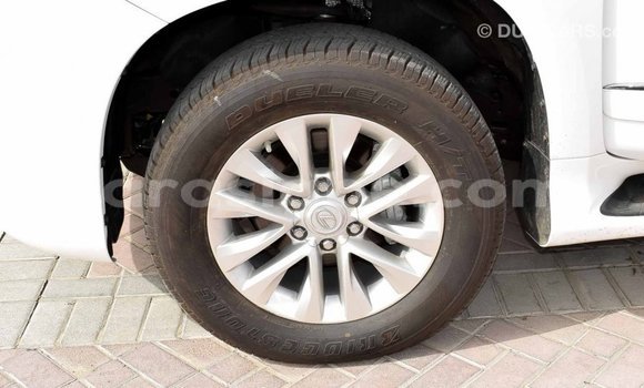 Acheter Import Voiture Lexus GX 460 Blanc à Import - Dubai, Togo Acheter Import Voiture Lexus GX 460 Blanc à Import - Dubai, Togo