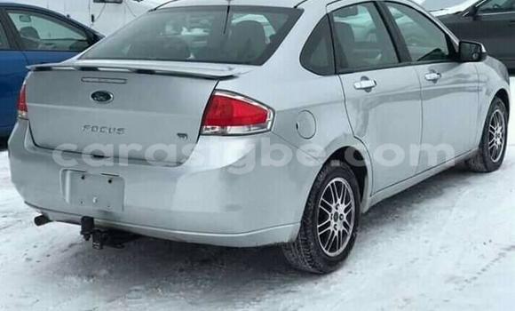 Acheter Occasion Voiture Ford Focus Gris à Lomé, Togo Acheter Occasion Voiture Ford Focus Gris à Lomé, Togo