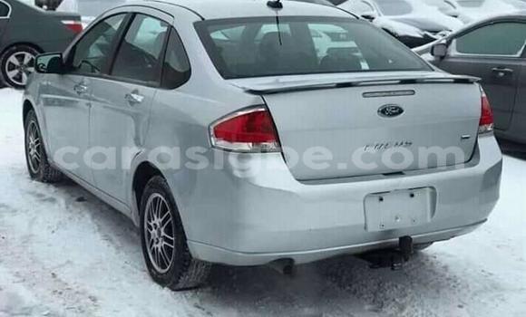 Acheter Occasion Voiture Ford Focus Gris à Lomé, Togo Acheter Occasion Voiture Ford Focus Gris à Lomé, Togo