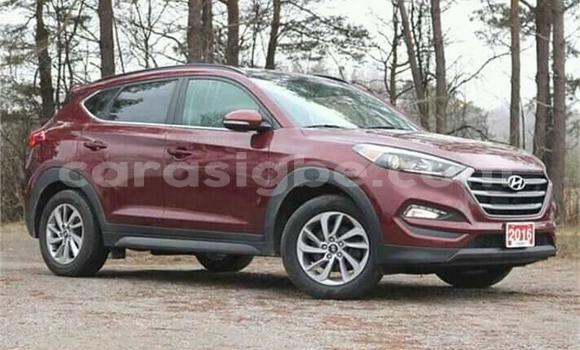 Acheter Occasion Voiture Hyundai Tucson Rouge à Lomé, Togo Acheter Occasion Voiture Hyundai Tucson Rouge à Lomé, Togo
