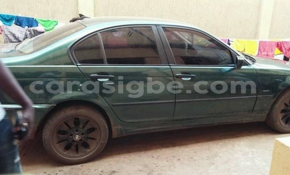 Buy Used BMW 3–Series Green Car in Lome in Togo Buy Used BMW 3–Series Green Car in Lome in Togo