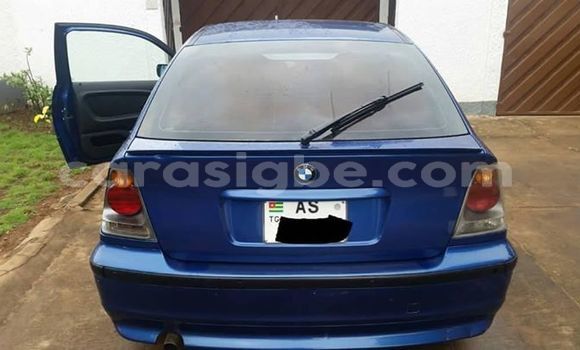 Buy Used BMW 2er Blue Car in Lome in Togo Buy Used BMW 2er Blue Car in Lome in Togo