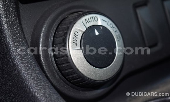 Acheter Import Voiture Renault Duster Blanc à Import - Dubai, Togo Acheter Import Voiture Renault Duster Blanc à Import - Dubai, Togo