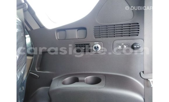 Acheter Import Voiture Hyundai Santa Fe Blanc à Import - Dubai, Togo Acheter Import Voiture Hyundai Santa Fe Blanc à Import - Dubai, Togo