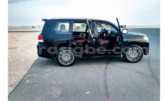 Buy Import Toyota Land Cruiser Black Car in Import - Dubai in Togo Buy Import Toyota Land Cruiser Black Car in Import - Dubai in Togo