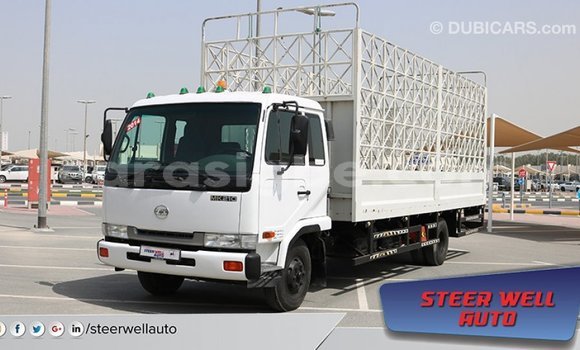 Buy Import Nissan 350Z White Car in Import - Dubai in Togo Buy Import Nissan 350Z White Car in Import - Dubai in Togo