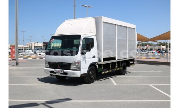 Acheter Import Utilitaire Mitsubishi L400 Blanc à Import - Dubai, Togo