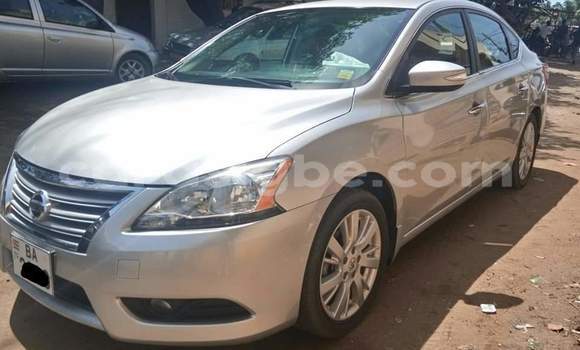 Acheter Occasion Voiture Nissan Sentra Gris à Lomé, Togo Acheter Occasion Voiture Nissan Sentra Gris à Lomé, Togo