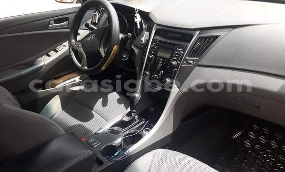 Acheter Occasion Voiture Hyundai Sonata Gris à Lomé, Maritime Acheter Occasion Voiture Hyundai Sonata Gris à Lomé, Maritime