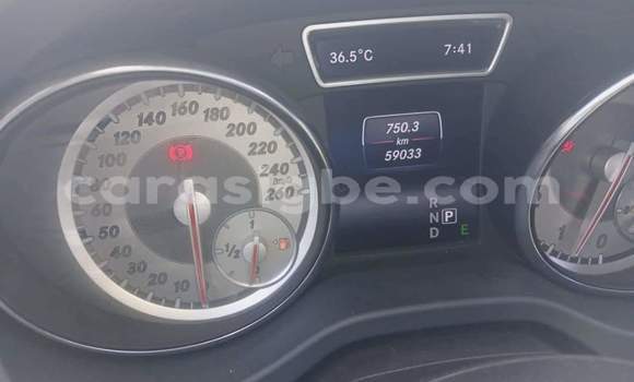 Acheter Occasion Voiture Mercedes‒Benz GLA-klasse AMG Blanc à Lomé, Togo Acheter Occasion Voiture Mercedes‒Benz GLA-klasse AMG Blanc à Lomé, Togo