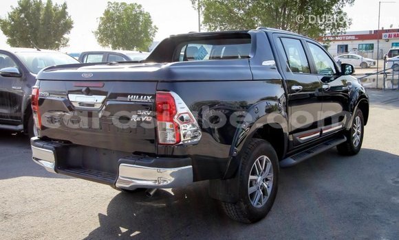 Buy Import Toyota Land Cruiser Black Car in Import - Dubai in Togo Buy Import Toyota Land Cruiser Black Car in Import - Dubai in Togo