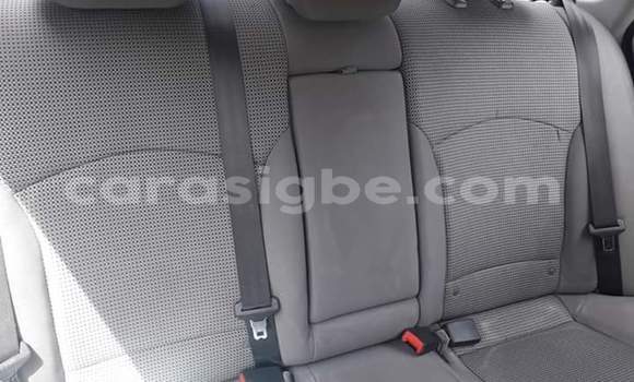 Buy Used Hyundai Sonata Silver Car in Lome in Togo Buy Used Hyundai Sonata Silver Car in Lome in Togo