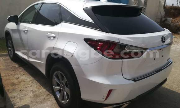 Acheter Occasion Voiture Lexus RX 350 Blanc à Lomé, Togo Acheter Occasion Voiture Lexus RX 350 Blanc à Lomé, Togo