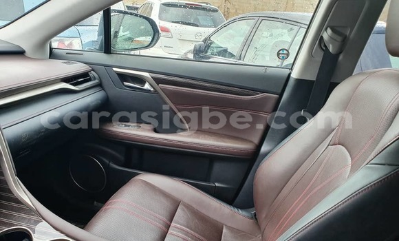 Acheter Occasion Voiture Lexus RX 350 Blanc à Lomé, Togo Acheter Occasion Voiture Lexus RX 350 Blanc à Lomé, Togo