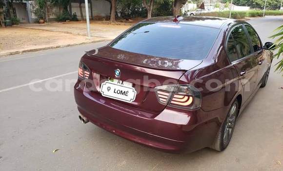 Acheter Occasion Voiture BMW 328i Rouge à Lomé, Maritime Acheter Occasion Voiture BMW 328i Rouge à Lomé, Maritime