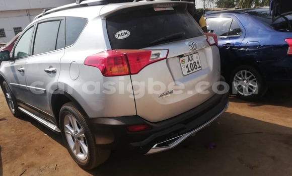 Acheter Occasion Voiture Toyota RAV4 Gris à Lomé, Togo Acheter Occasion Voiture Toyota RAV4 Gris à Lomé, Togo
