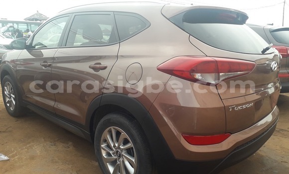 Acheter Occasion Voiture Hyundai Tucson Marron à Lomé, Togo Acheter Occasion Voiture Hyundai Tucson Marron à Lomé, Togo