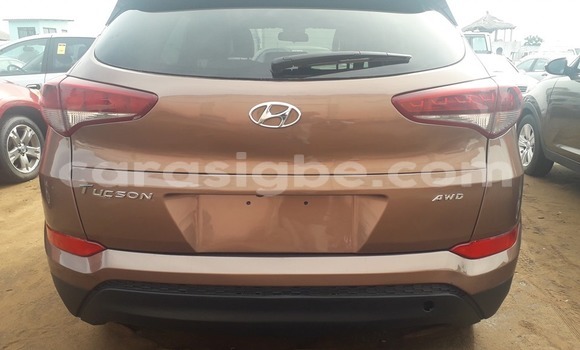 Acheter Occasion Voiture Hyundai Tucson Marron à Lomé, Togo Acheter Occasion Voiture Hyundai Tucson Marron à Lomé, Togo