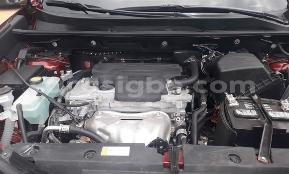 Acheter Occasion Voiture Toyota RAV4 Rouge à Lomé, Togo Acheter Occasion Voiture Toyota RAV4 Rouge à Lomé, Togo