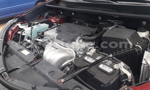 Acheter Occasion Voiture Toyota RAV4 Rouge à Lomé, Togo Acheter Occasion Voiture Toyota RAV4 Rouge à Lomé, Togo