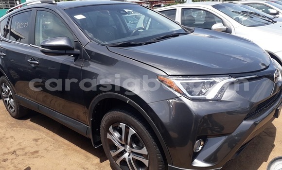 Acheter Occasion Voiture Toyota RAV4 Autre à Lomé, Togo Acheter Occasion Voiture Toyota RAV4 Autre à Lomé, Togo