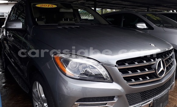 Acheter Occasion Voiture Mercedes‒Benz ML–Class Autre à Lomé, Togo Acheter Occasion Voiture Mercedes‒Benz ML–Class Autre à Lomé, Togo