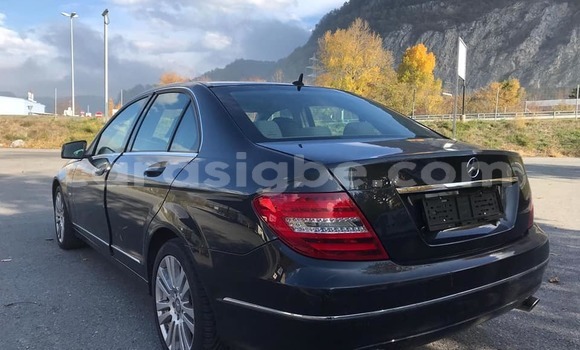Acheter Occasion Voiture Mercedes‒Benz C–Class Noir à Lomé, Togo Acheter Occasion Voiture Mercedes‒Benz C–Class Noir à Lomé, Togo