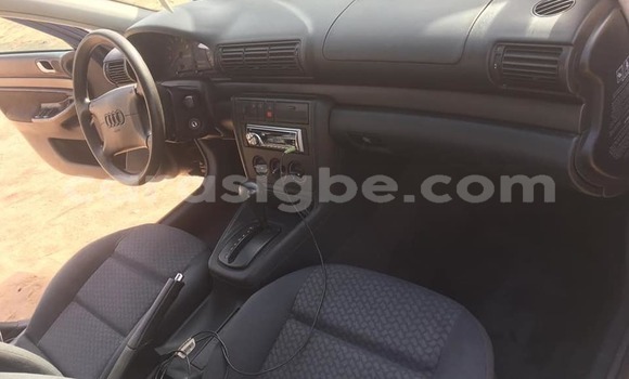 Acheter Occasion Voiture Audi A4 Noir à Lomé, Togo Acheter Occasion Voiture Audi A4 Noir à Lomé, Togo